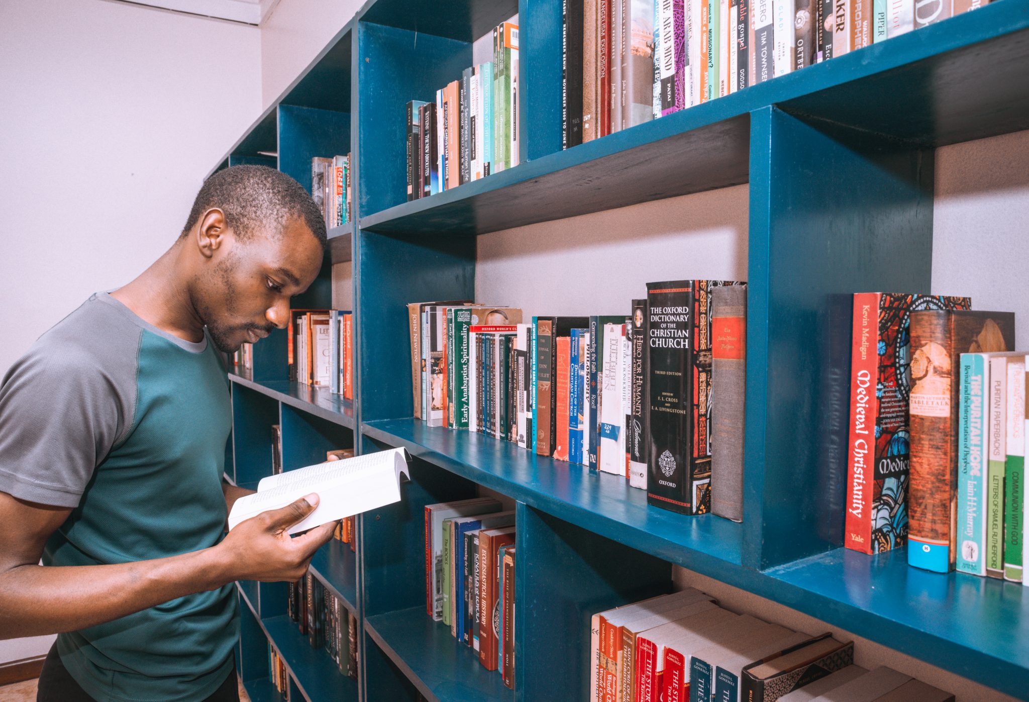 Library Theot The Library – Veracity Fount
